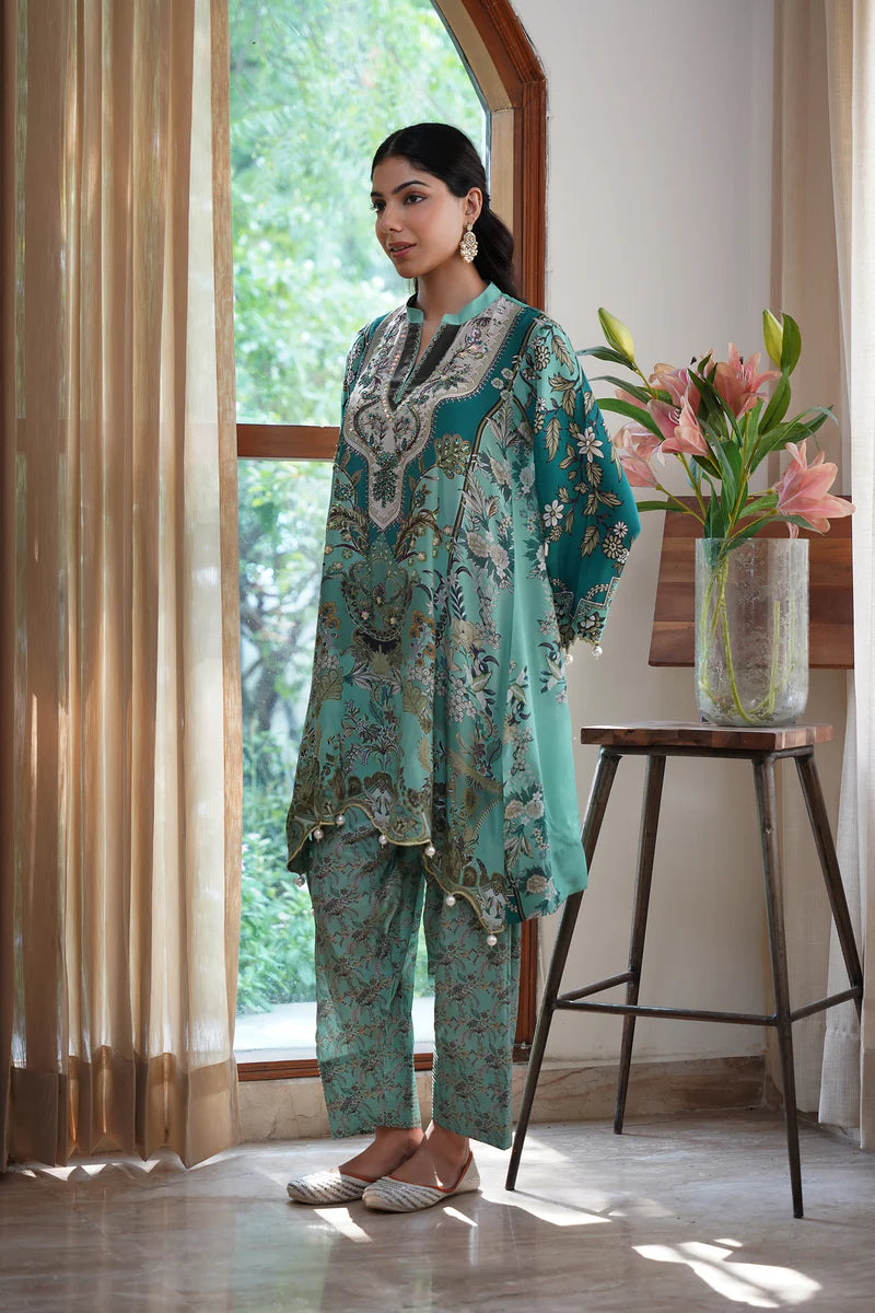 GULBAHAAR HAND EMBROIDERED CREPE PRINTED MATCHING SET