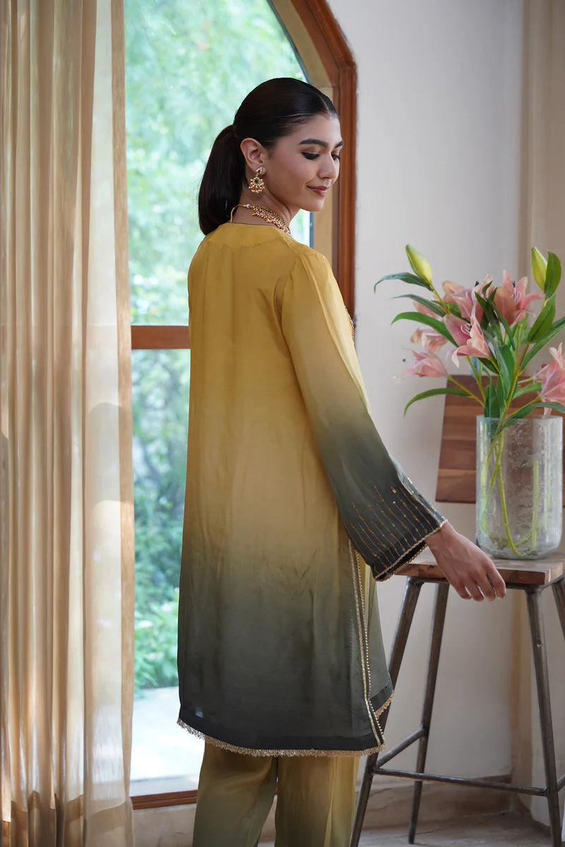 RUHANI HAND EMBROIDERED CREPE PRINTED MATCHING SET