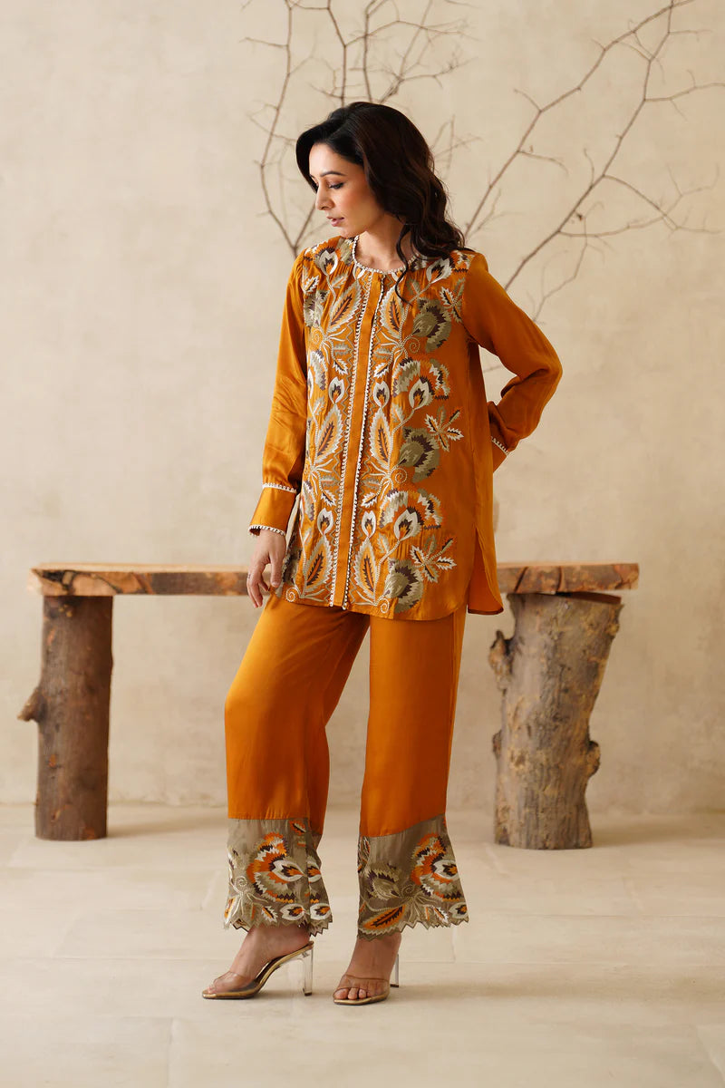 ELORAH SATIN EMBROIDERED MATCHING SET