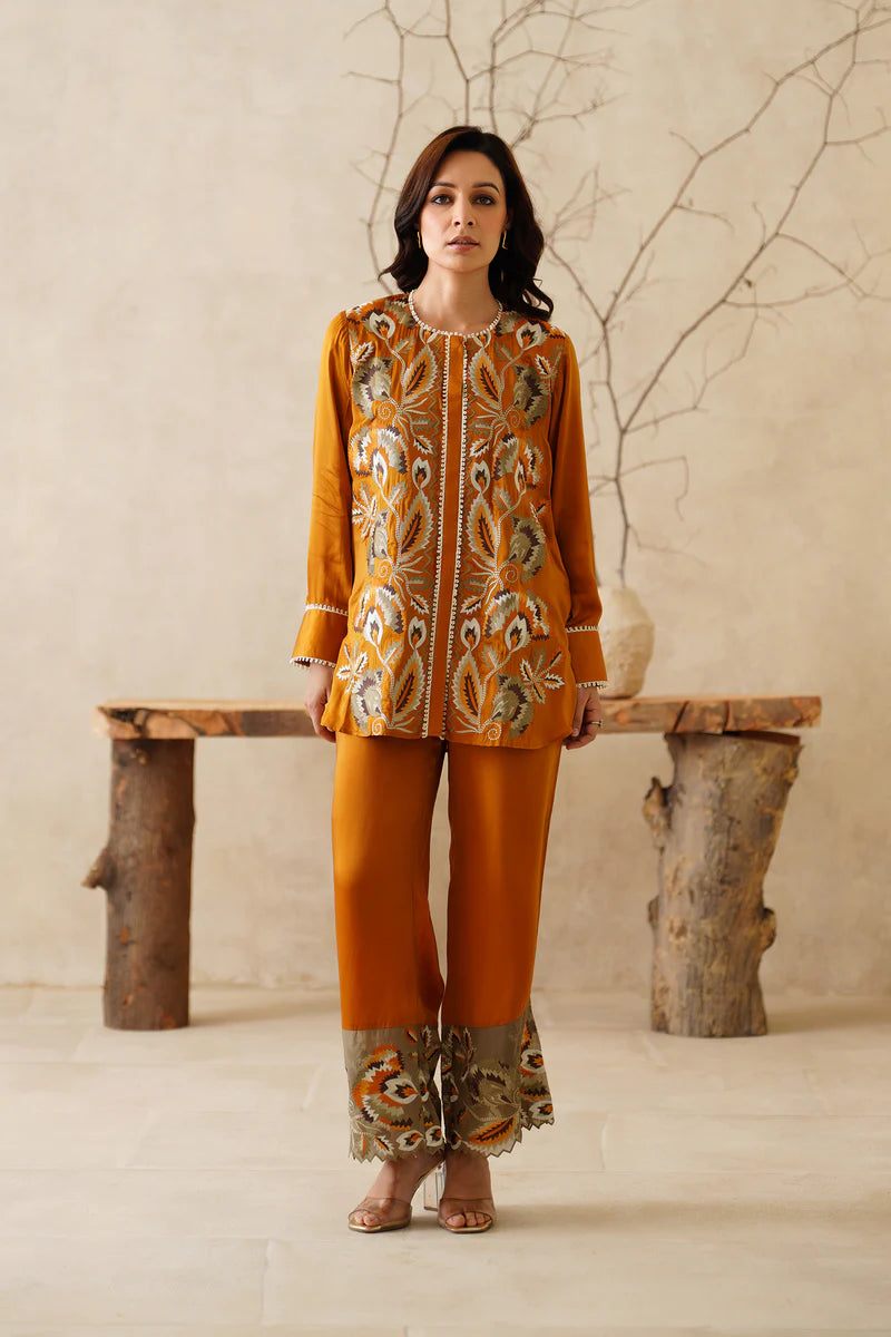 ELORAH SATIN EMBROIDERED MATCHING SET
