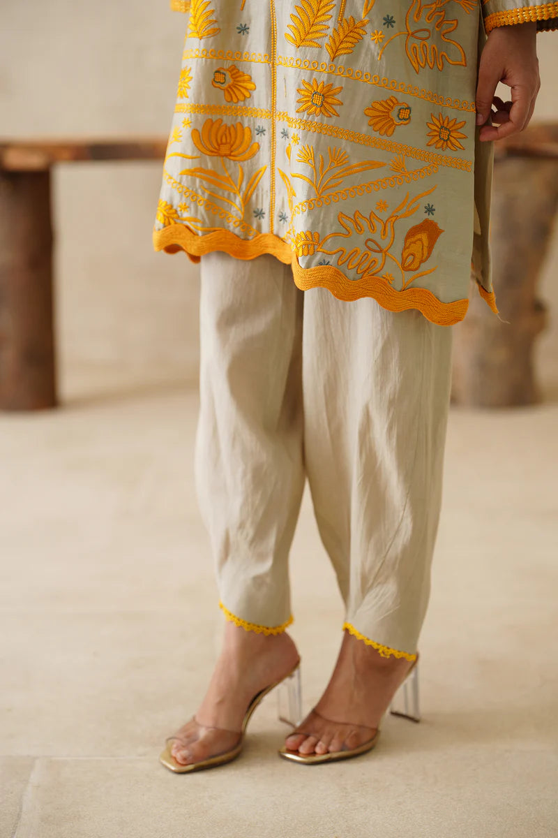 SAPHIRA PURE CHANDERI EMBROIDERED MATCHING SET