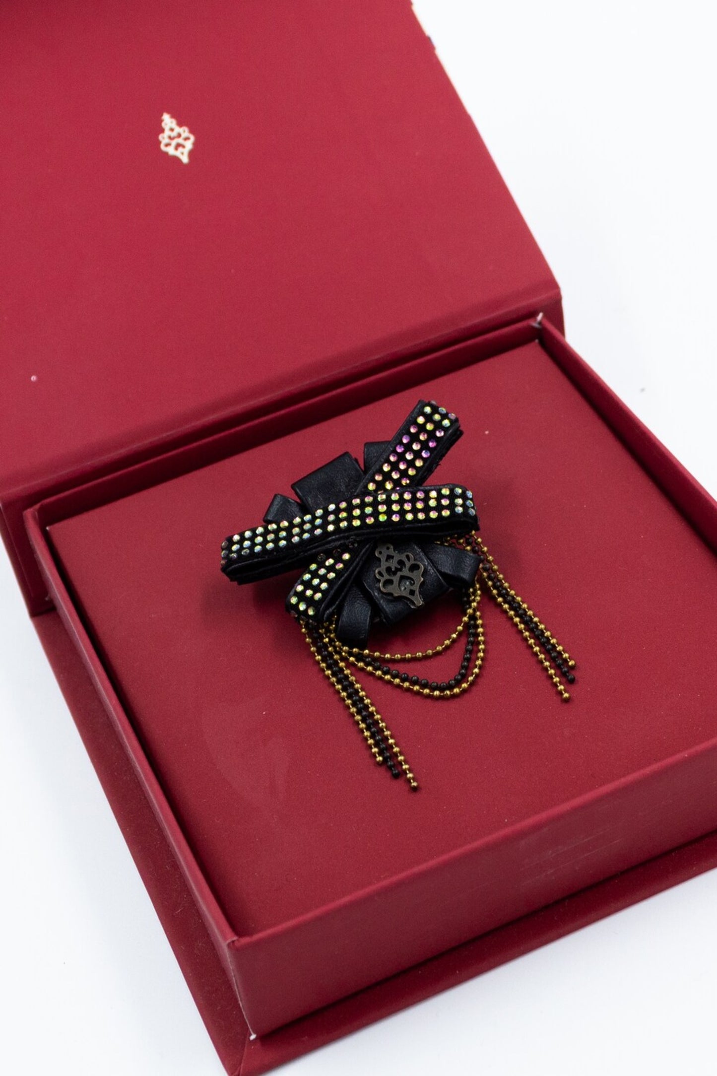 Criss Cross Diamante Brooch