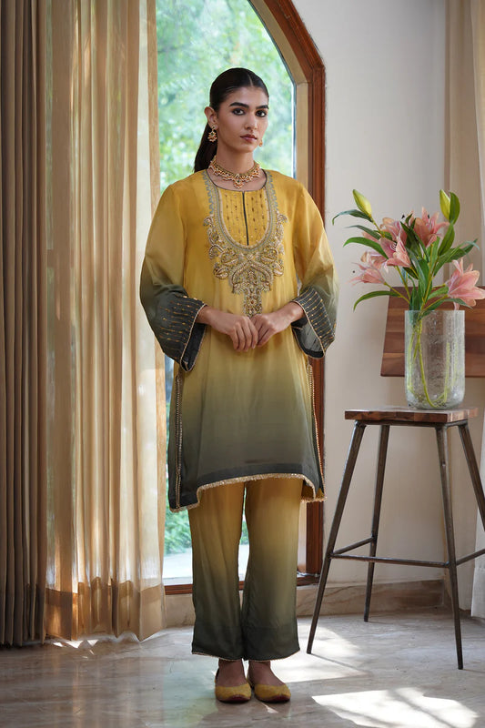 RUHANI HAND EMBROIDERED CREPE PRINTED MATCHING SET