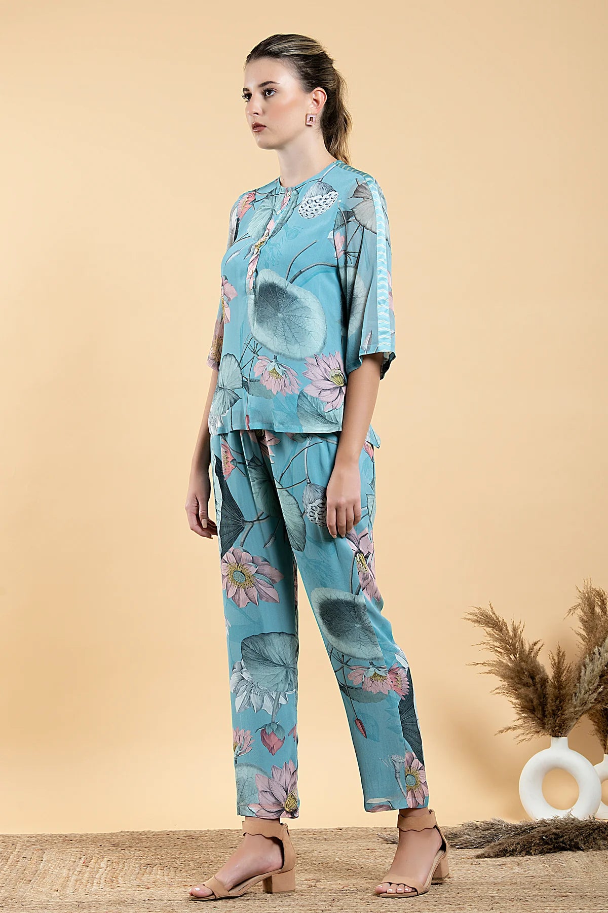 NELUMBO SHORT CO-ORD SET