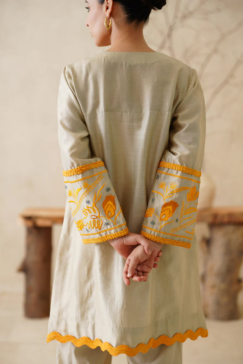 SAPHIRA PURE CHANDERI EMBROIDERED MATCHING SET