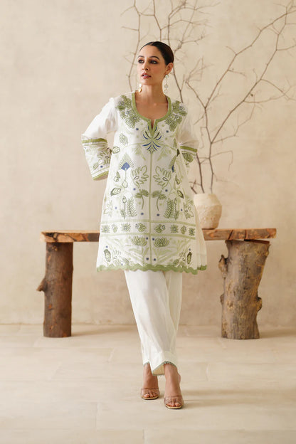 ZARWA PURE CHANDERI EMBROIDERED MATCHING SET