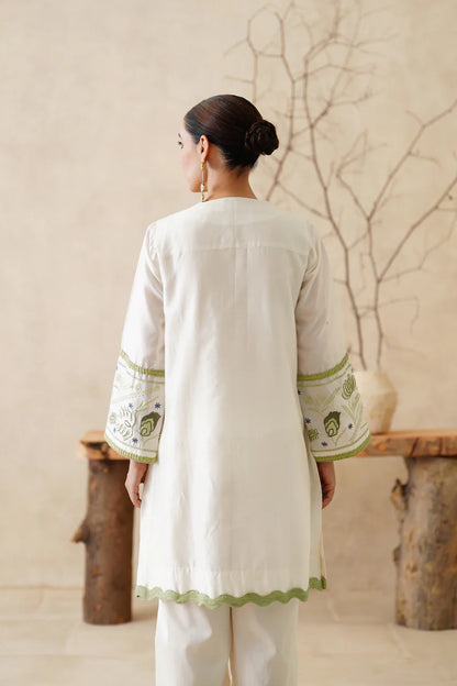 ZARWA PURE CHANDERI EMBROIDERED MATCHING SET